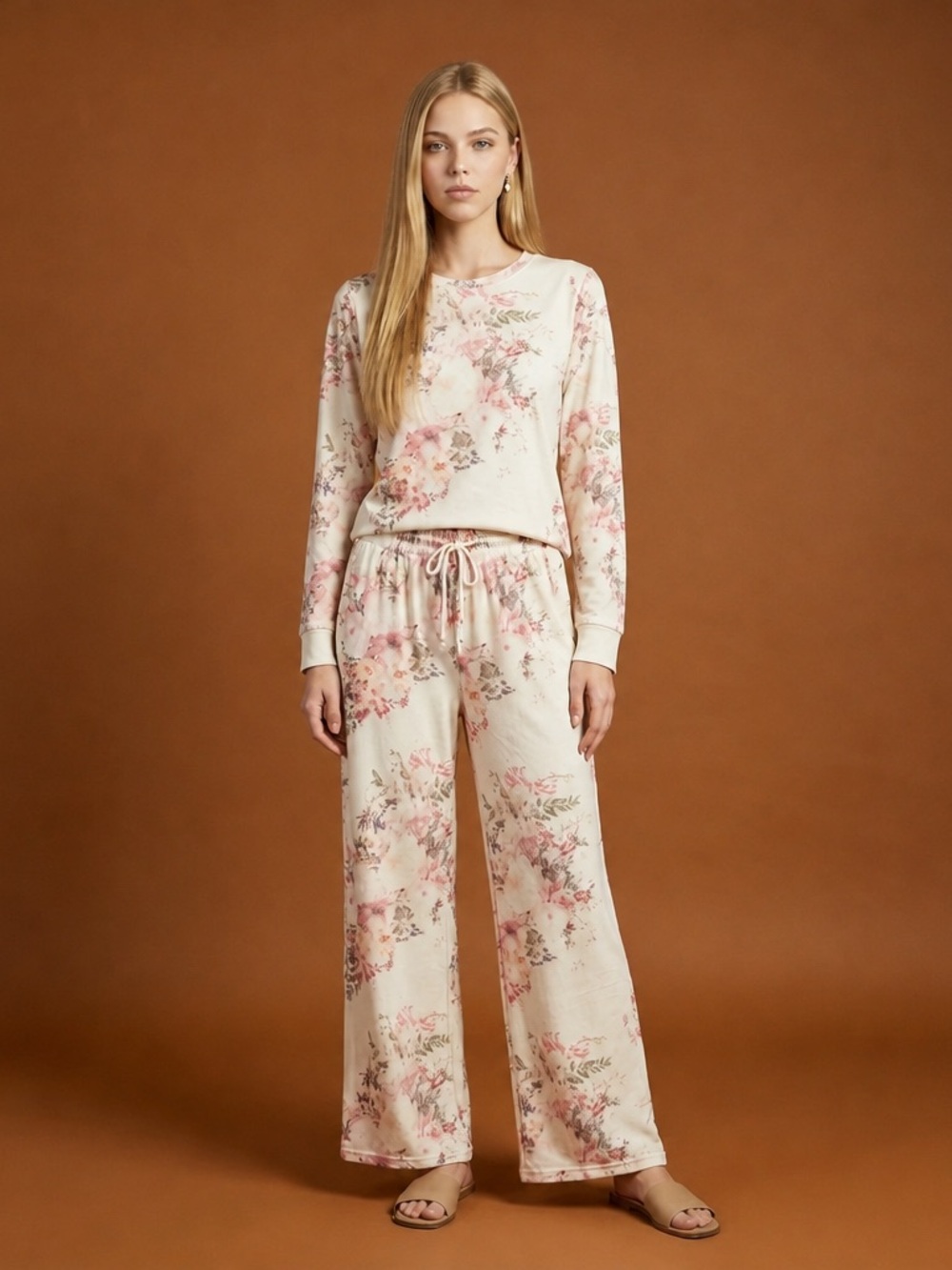 Taelynn Floral Lounge Set
